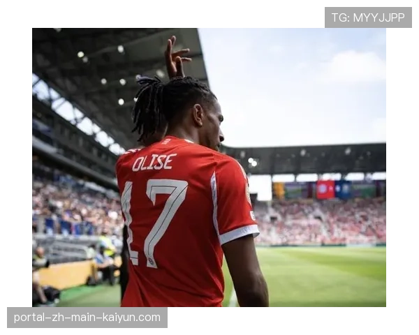 奥利塞薪资水平适中 成为拜仁轮换阵容重要成员